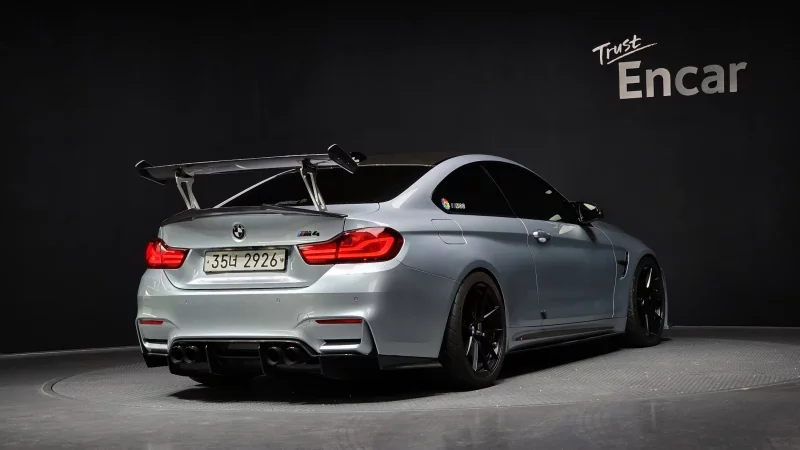BMW M4