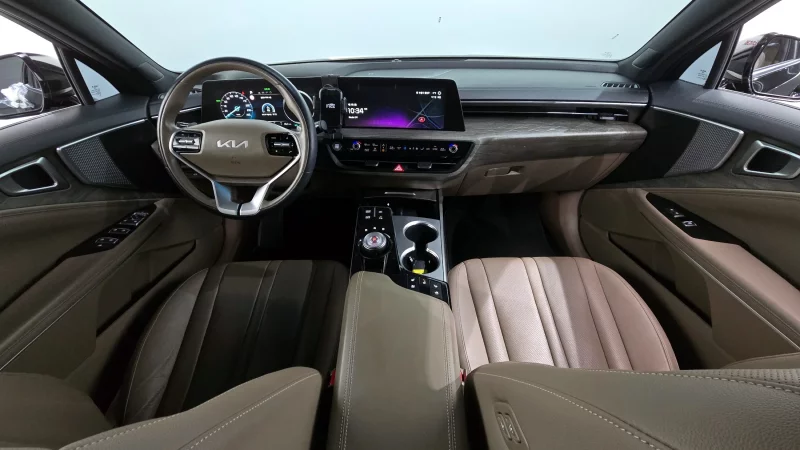 Kia K8