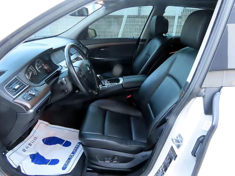 BMW 5-Series Gran Turismo