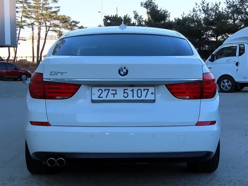 BMW 5-Series Gran Turismo