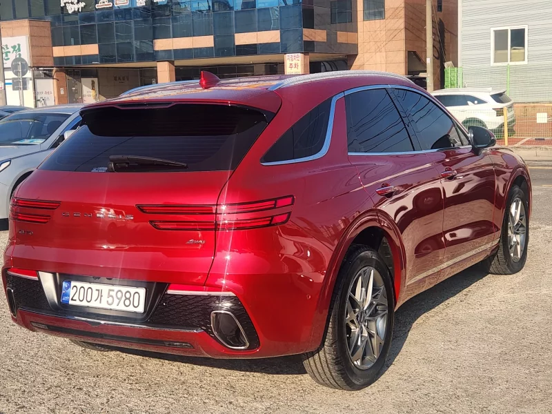Genesis GV70