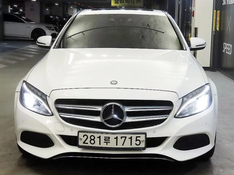 Mercedes-Benz C-Class