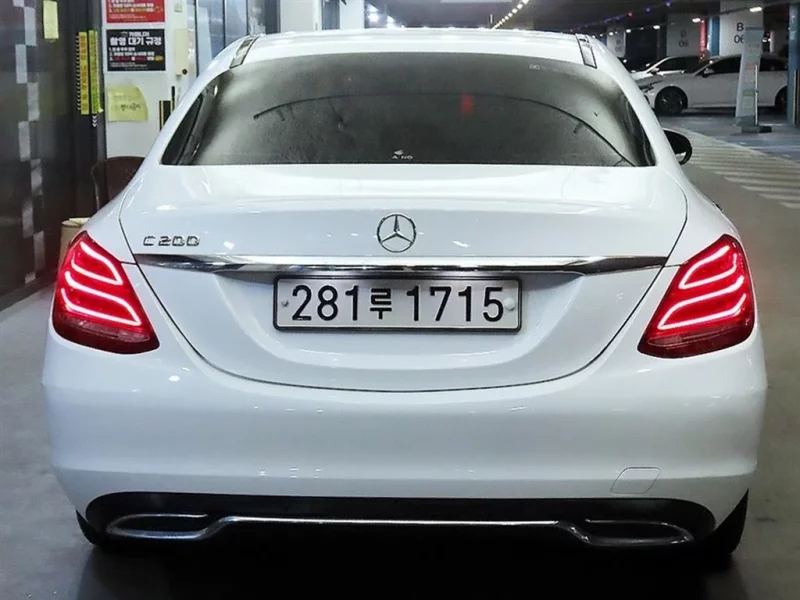 Mercedes-Benz C-Class