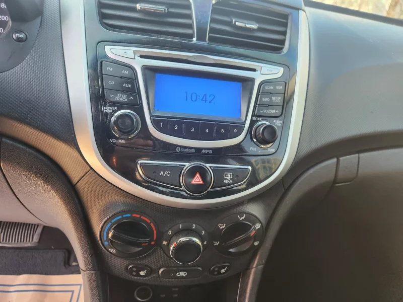 Hyundai Accent