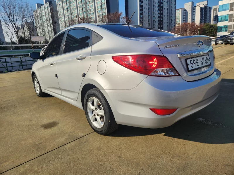 Hyundai Accent