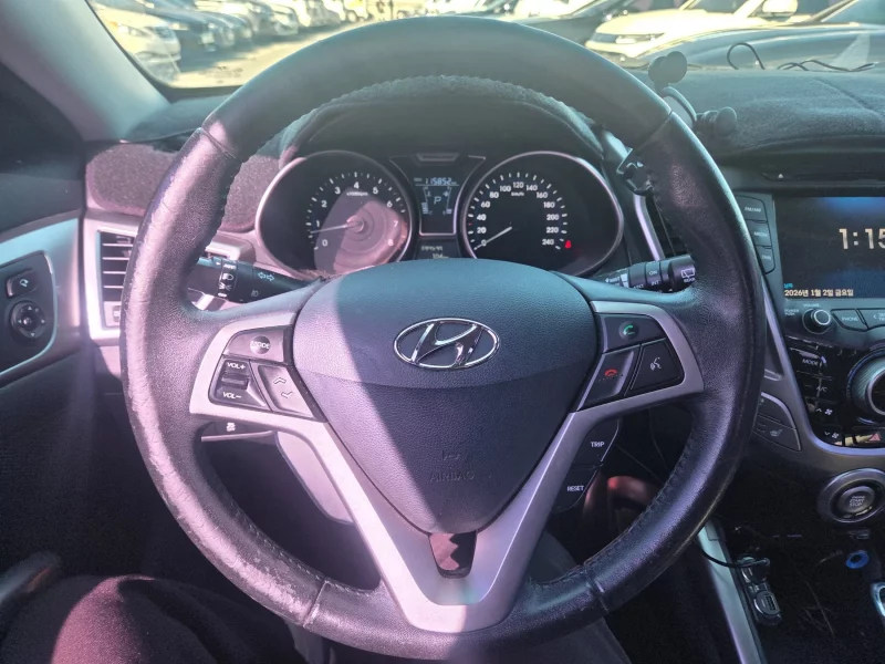 Hyundai Veloster