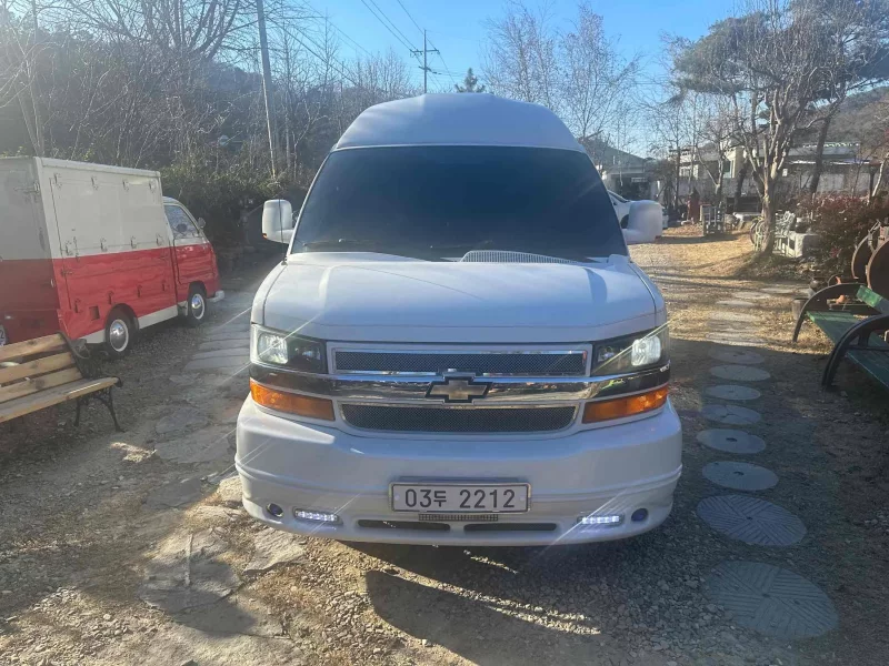 Chevrolet Express Van