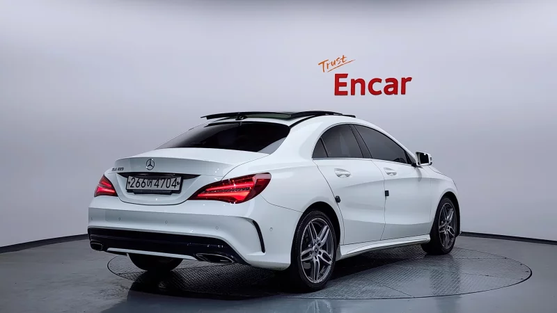 Mercedes-Benz CLA-Class