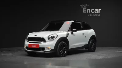 MINI Paceman