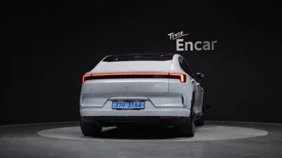 Polestar 4