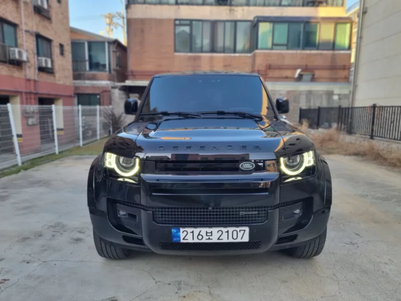 Land Rover DEFENDER