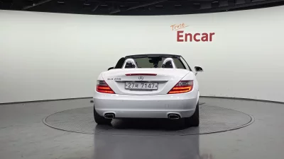 Mercedes-Benz SLK-Class