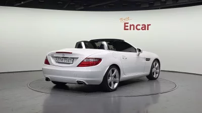 Mercedes-Benz SLK-Class
