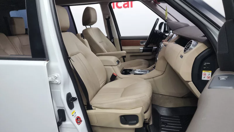 Land Rover DISCOVERY