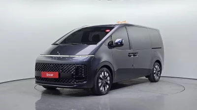 Hyundai Staria