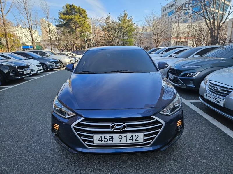Hyundai AVANTE