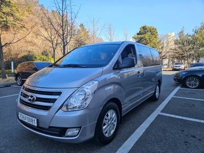 Hyundai Grand Starex