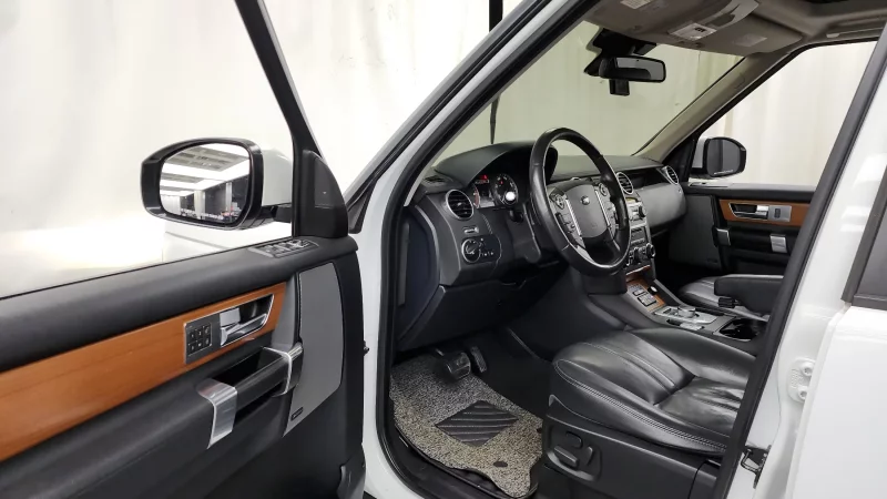 Land Rover DISCOVERY