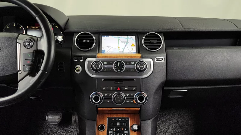 Land Rover DISCOVERY