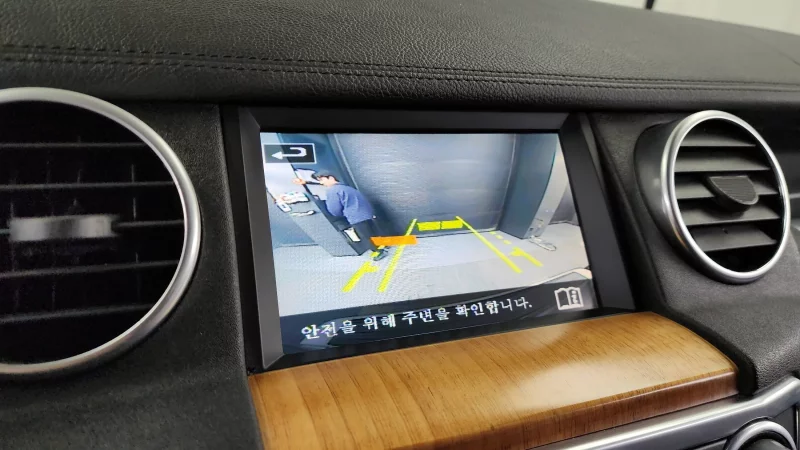 Land Rover DISCOVERY