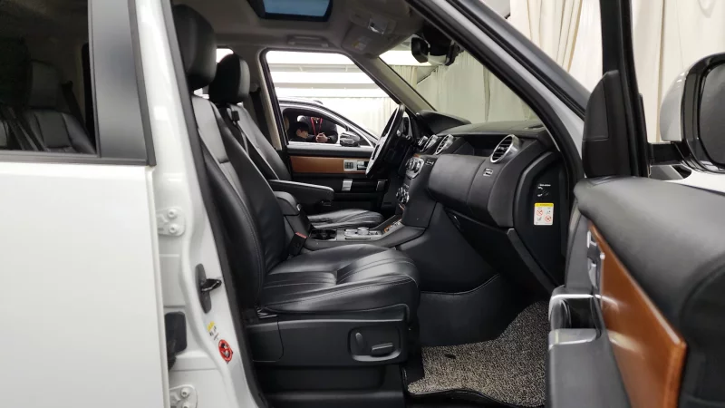 Land Rover DISCOVERY