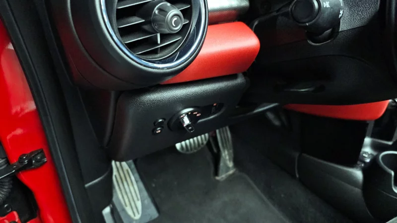 MINI Cooper Convertible