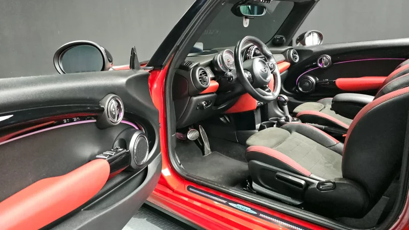 MINI Cooper Convertible