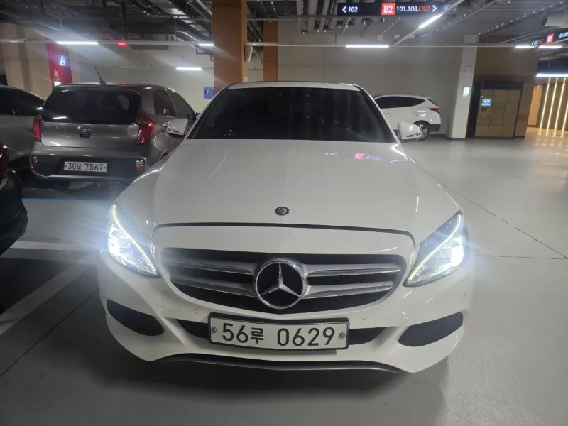 Mercedes-Benz C-Class