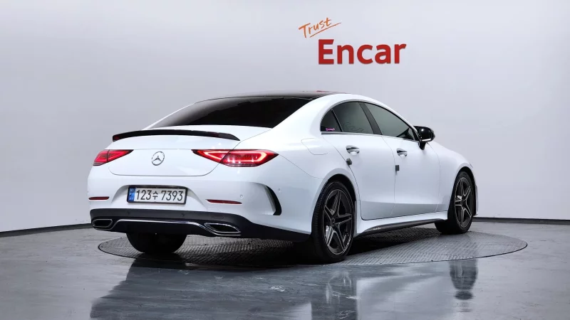 Mercedes-Benz CLS-Class