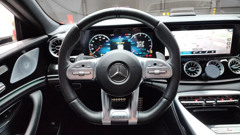 Mercedes-Benz AMG GT