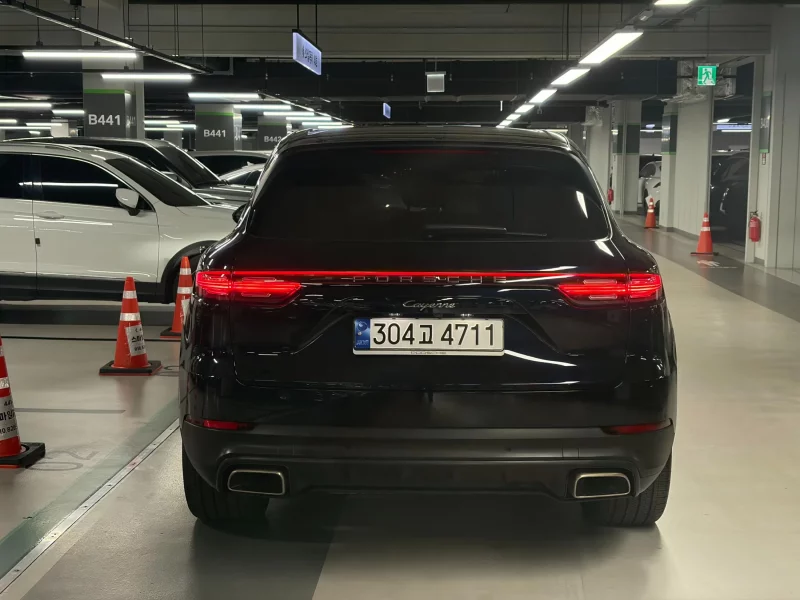 Porsche CAYENNE