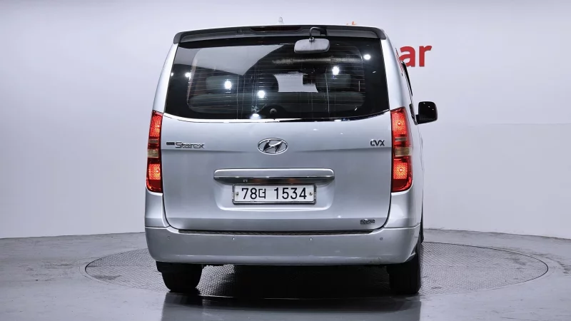 Hyundai Grand Starex