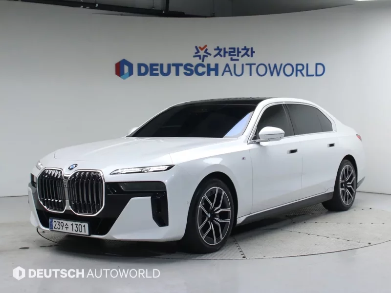BMW 7-Series