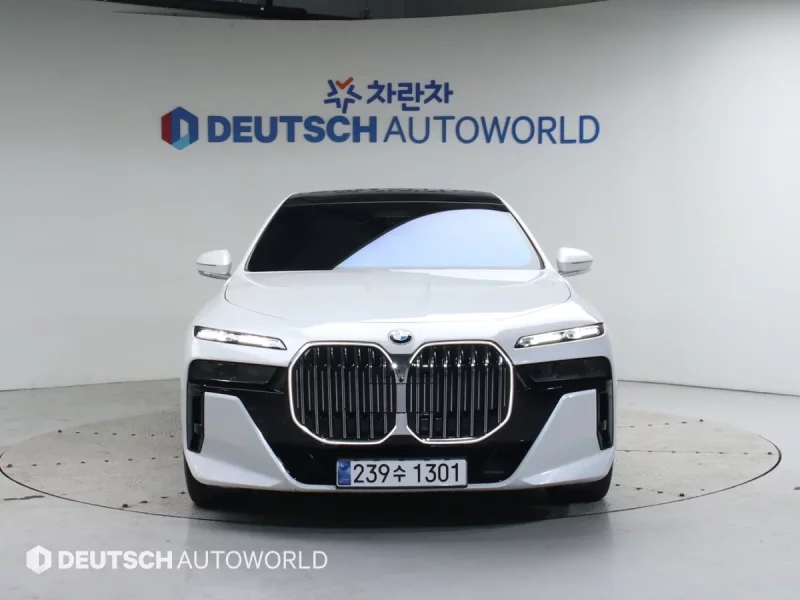 BMW 7-Series