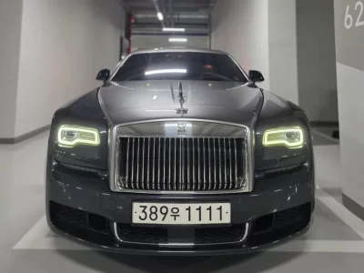 Rolls-Royce GHOST