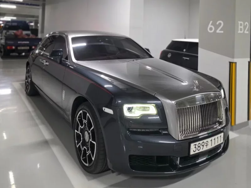 Rolls-Royce GHOST