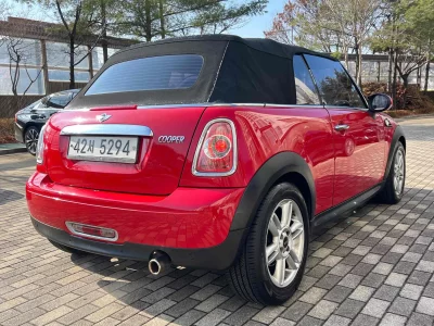 MINI Cooper Convertible