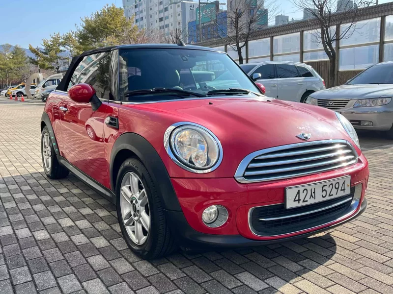 MINI Cooper Convertible