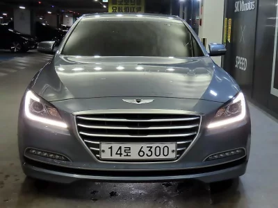 Hyundai Genesis