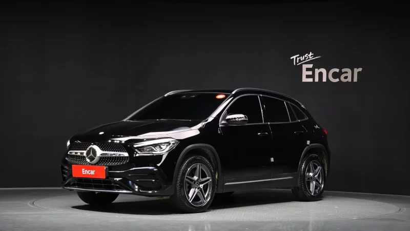 Mercedes-Benz GLA-Class