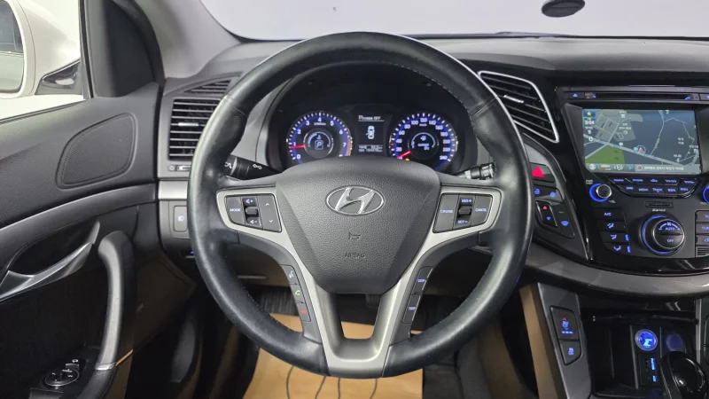 Hyundai I40