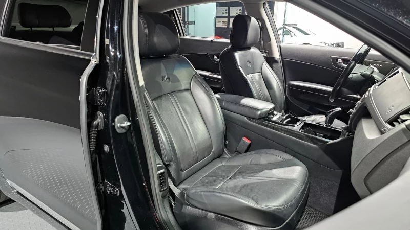 Kia K9