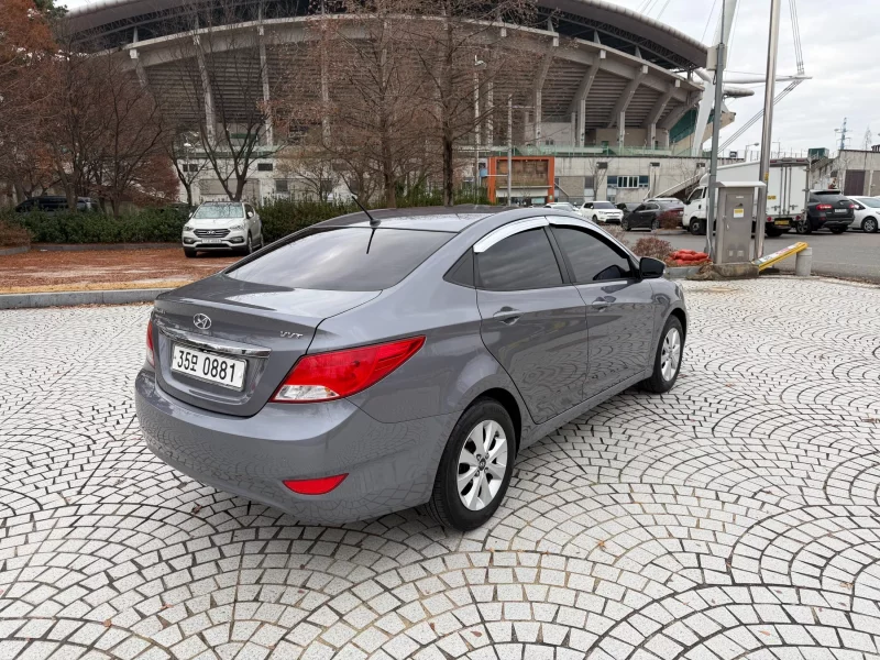 Hyundai Accent