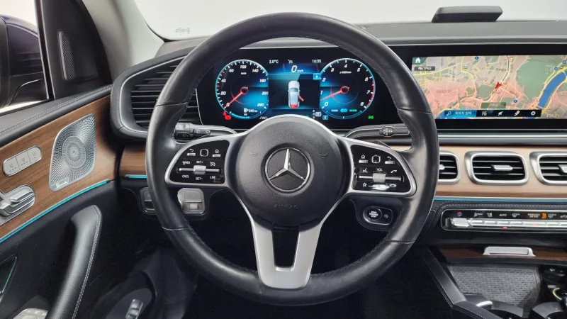 Mercedes-Benz GLE-Class