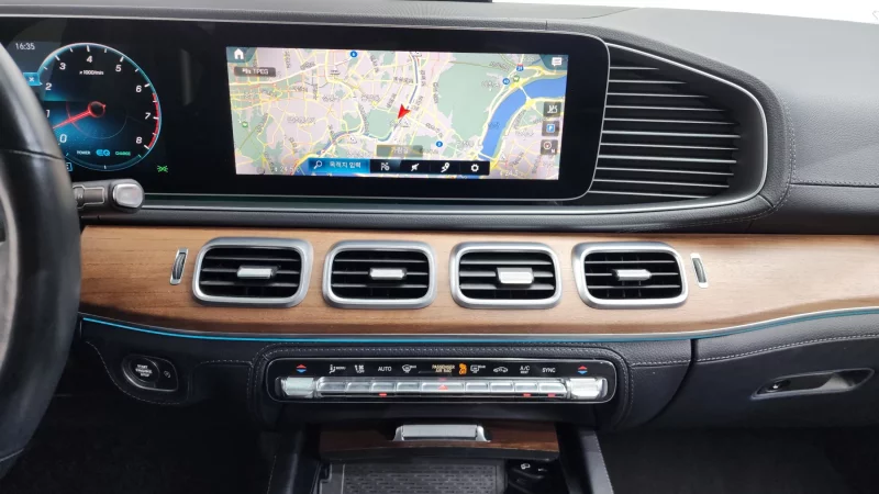 Mercedes-Benz GLE-Class