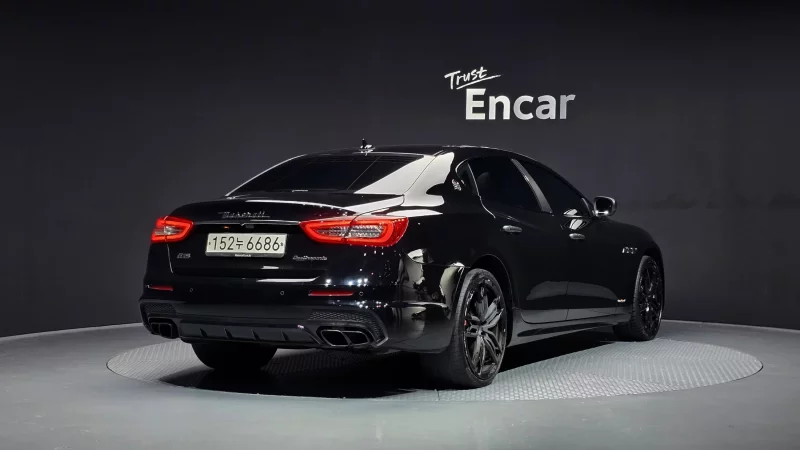 Maserati QUATTROPORTE