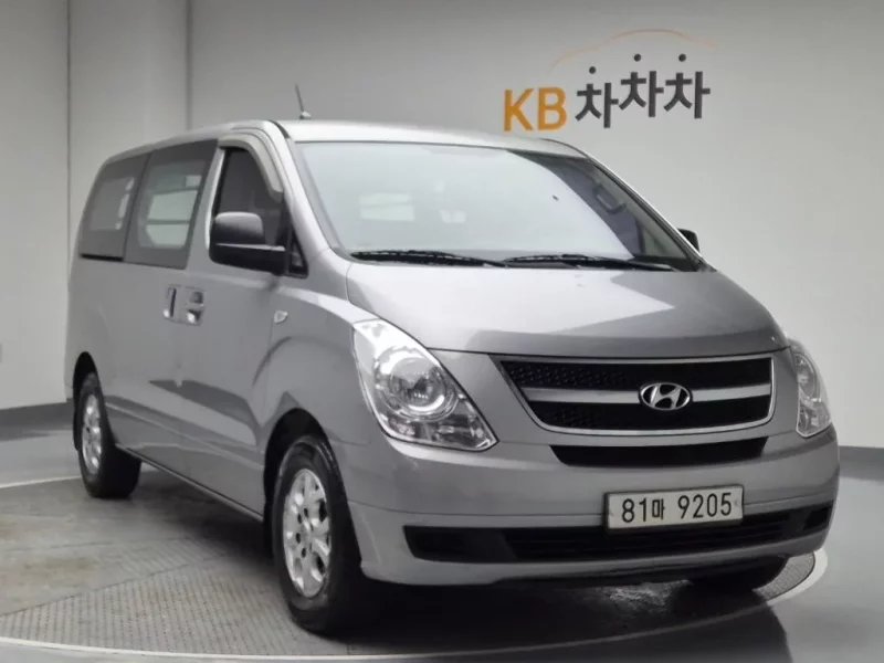 Hyundai Starex