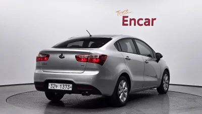Kia pride