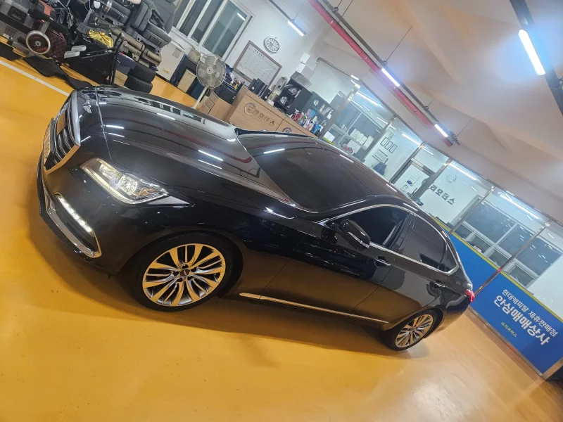 Genesis G80