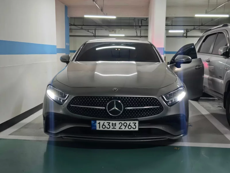 Mercedes-Benz CLS-Class